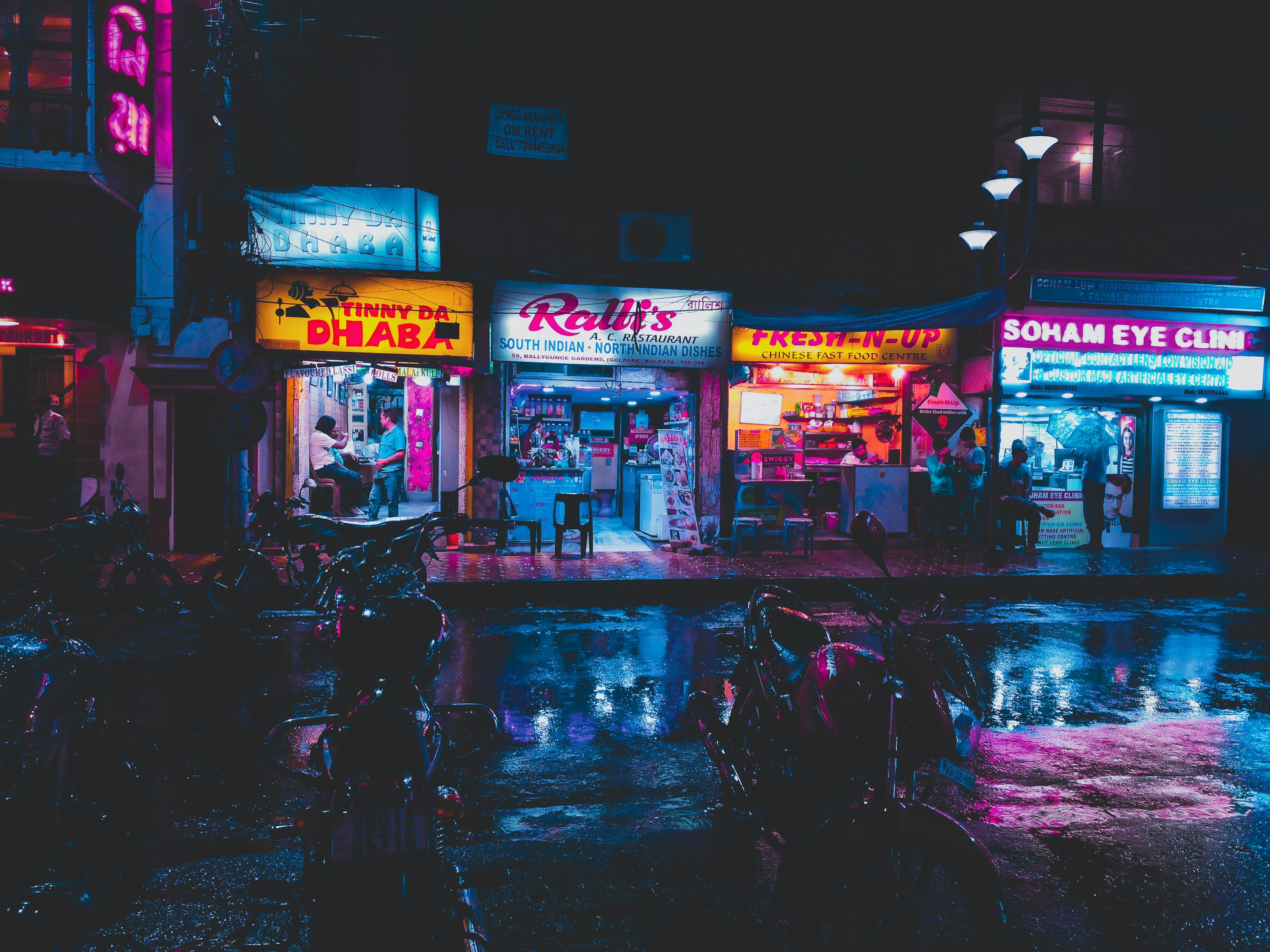 超市夜未眠，电影中的光影魅力与商业空间之夜探超市传奇
