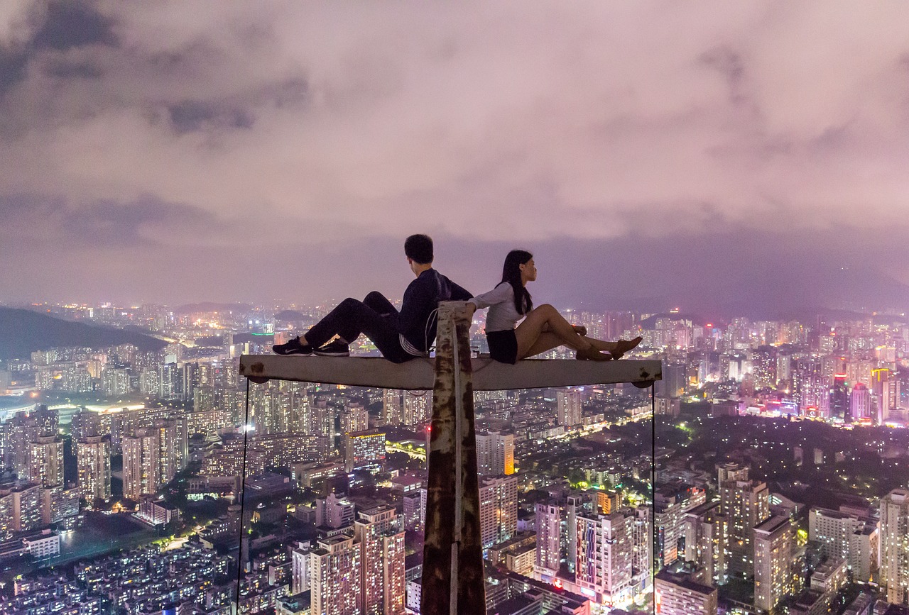 理智派生活，现代都市人的智慧与情感抉择之旅