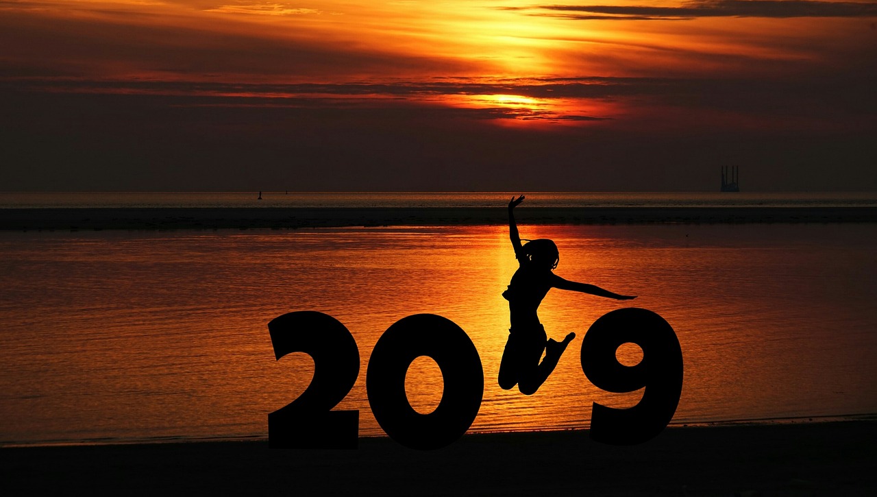 5月夜火重燃，夜的重生与希望的曙光